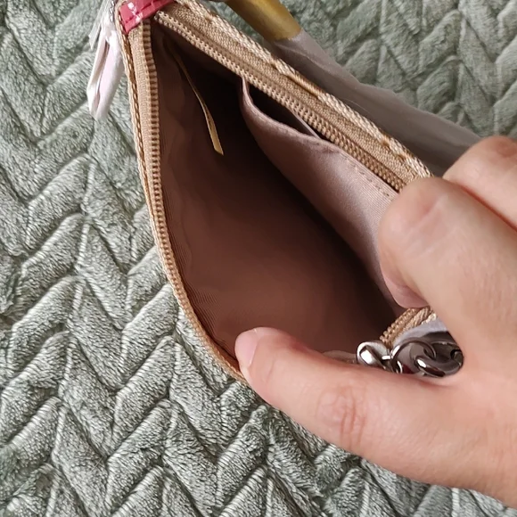 OFFER PLS! Coach Tan And Coral Wristlet - Picture 6 of 6